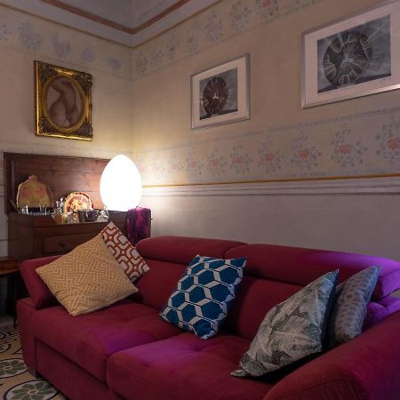 Luxury - Elegante Appartamento Nel Cuore Di Lucca Eksteriør bilde