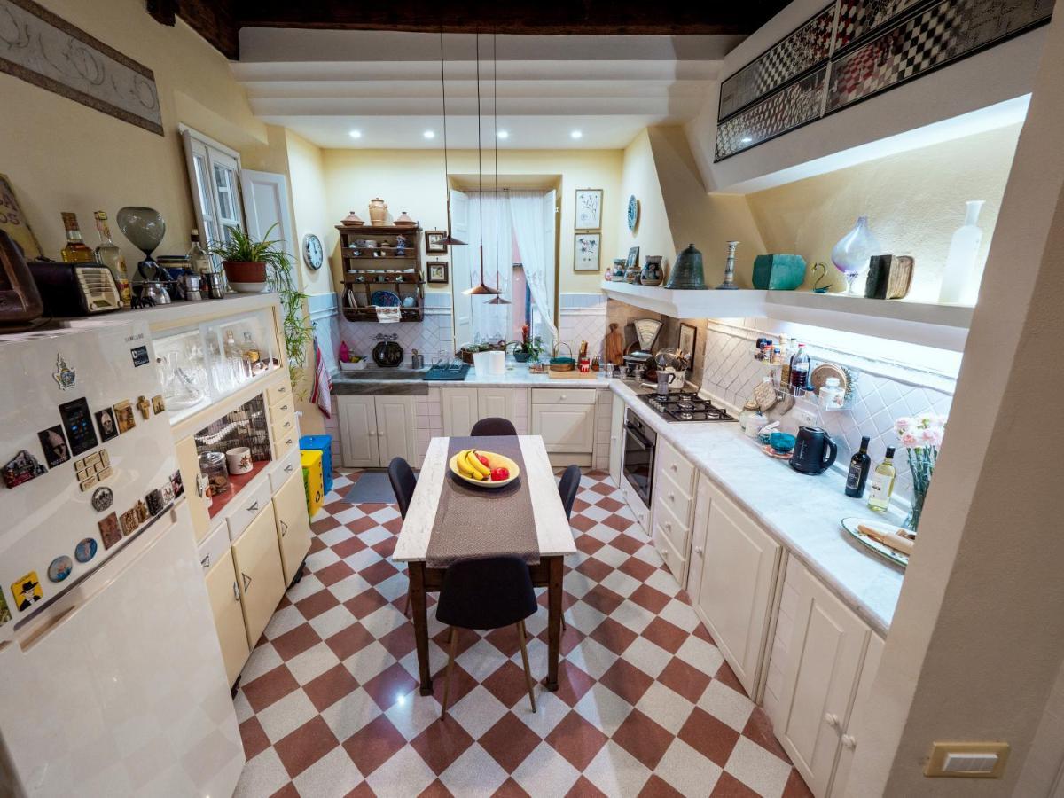 Luxury - Elegante Appartamento Nel Cuore Di Lucca Eksteriør bilde